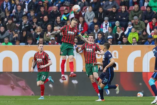 重庆公开赛次轮肖博文领跑 金博单轮-9杆惊艳逆袭